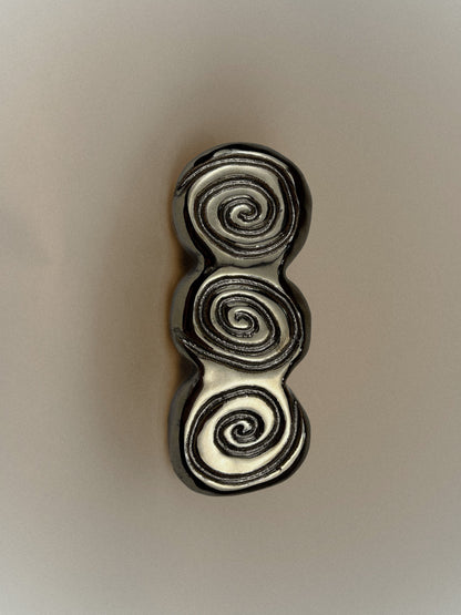 Dominga Triple Pull Hardware