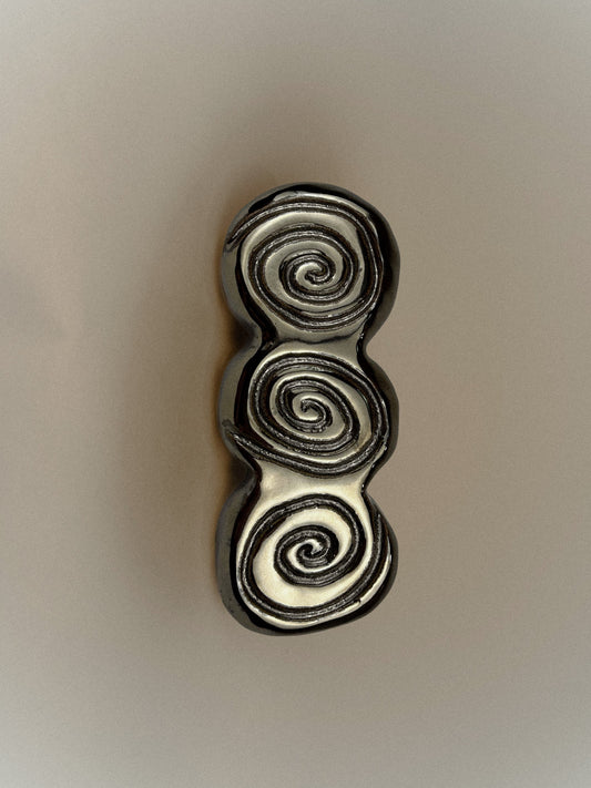 Dominga Triple Pull Hardware