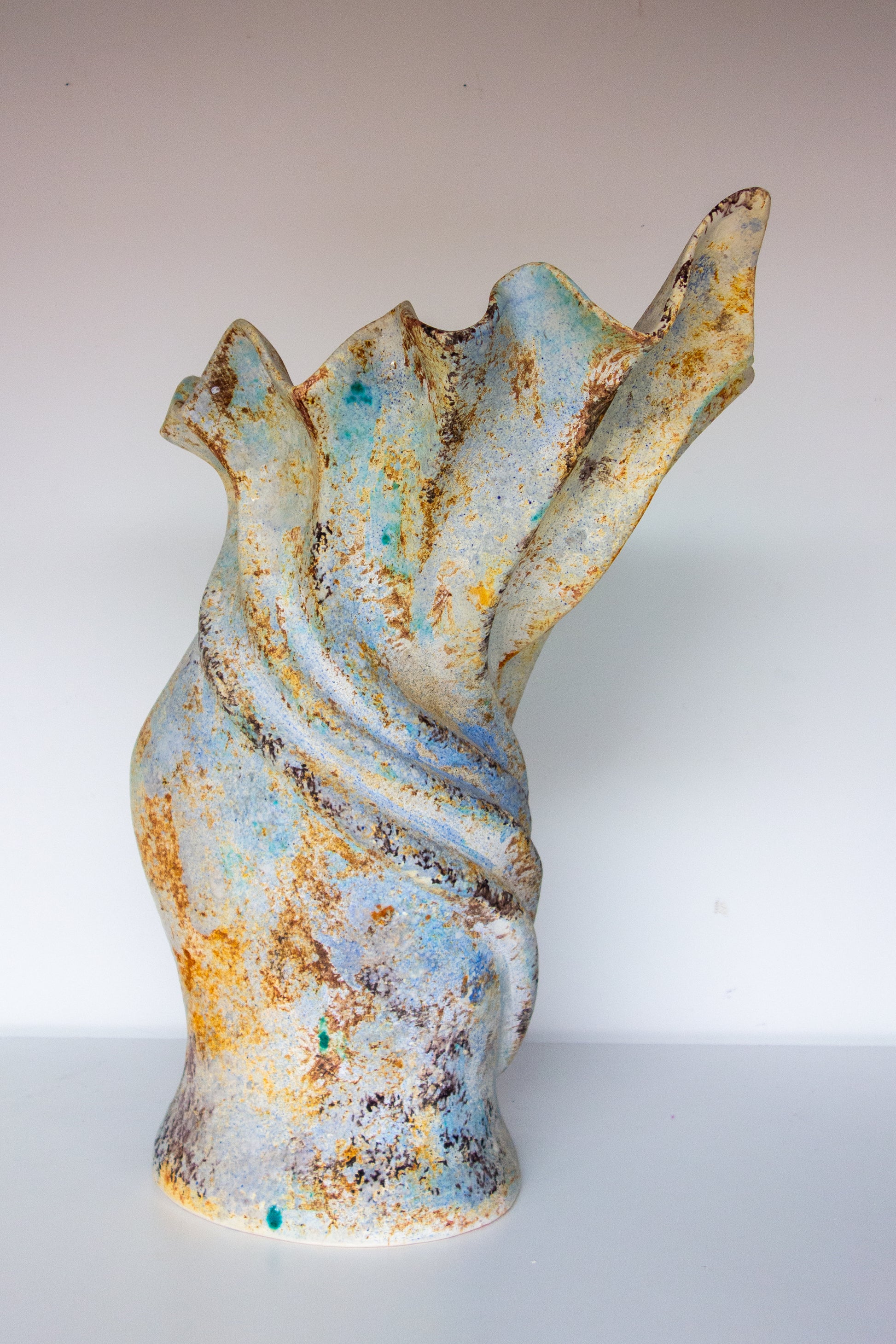 Donne in Movimento Vase - Blue, 2024 Vases