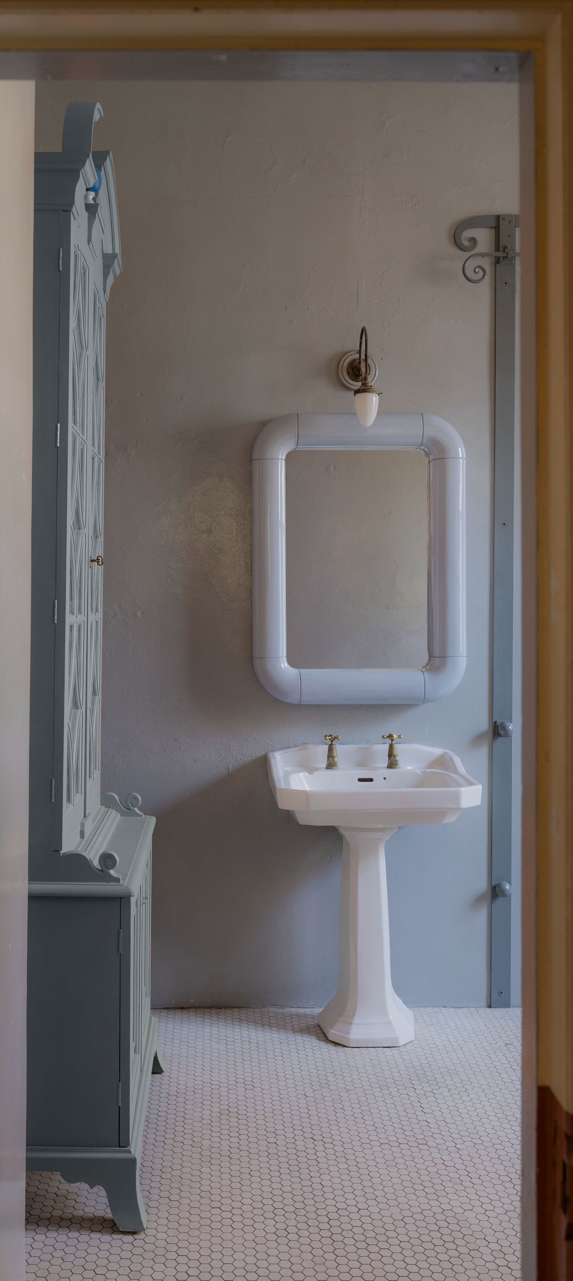 Dora Mirror Gloss Mirrors