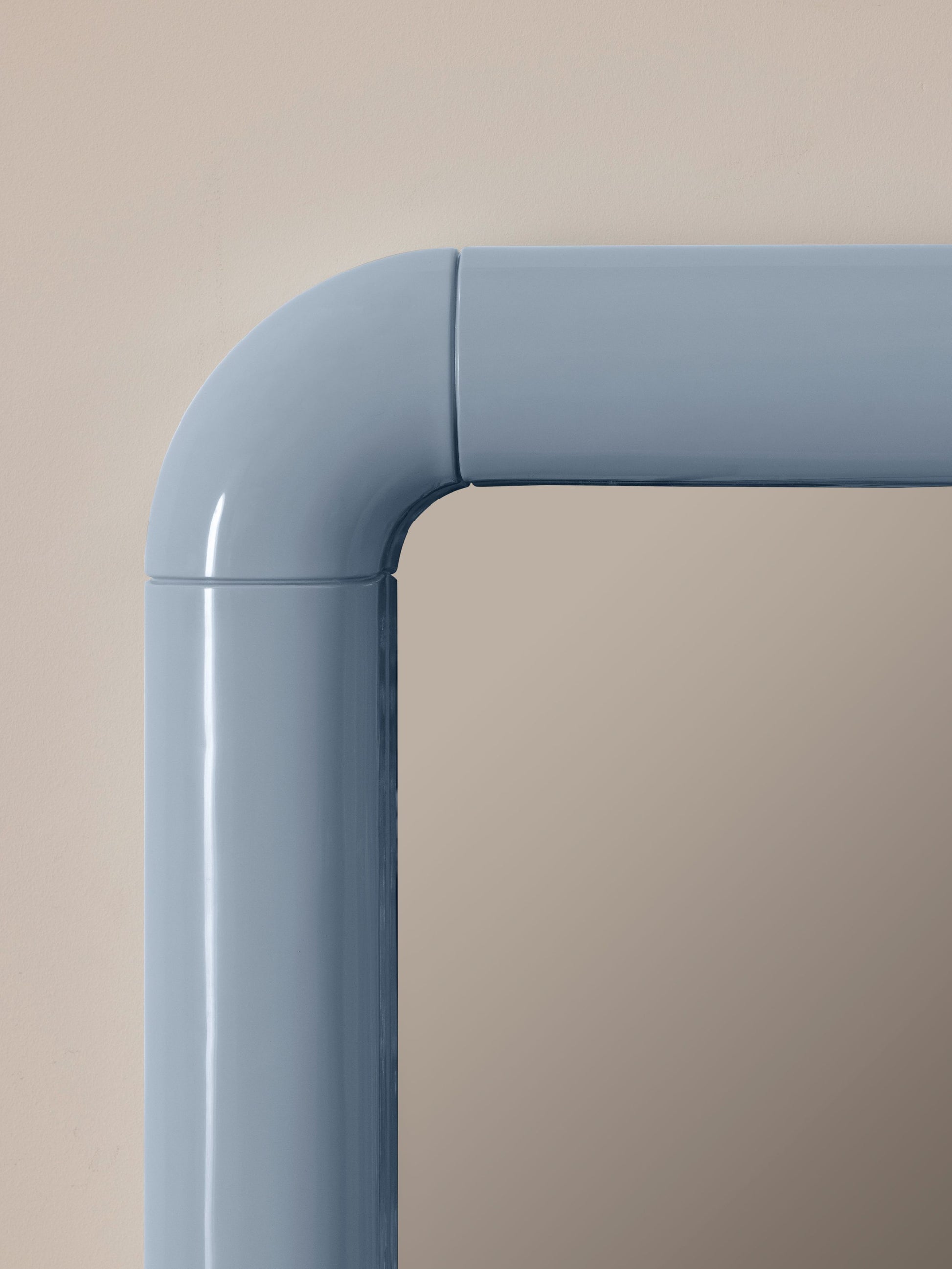 Dora Mirror Gloss Mirrors
