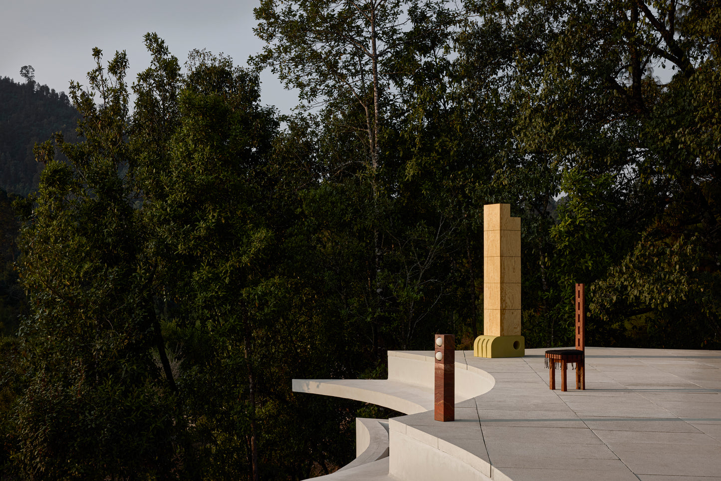 Dos Cruces Chair by Ombia Studio Chairs