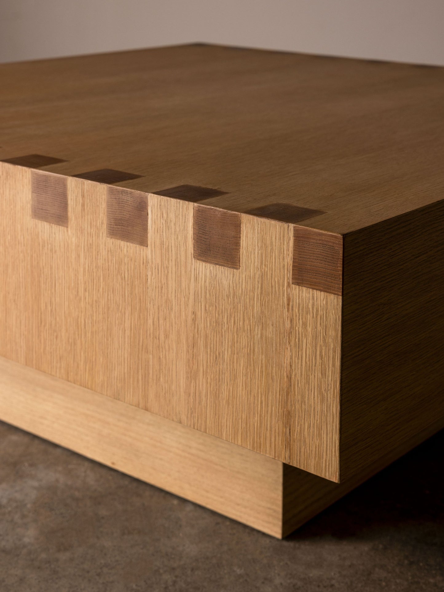 Dovetail Coffee Table Coffee Tables