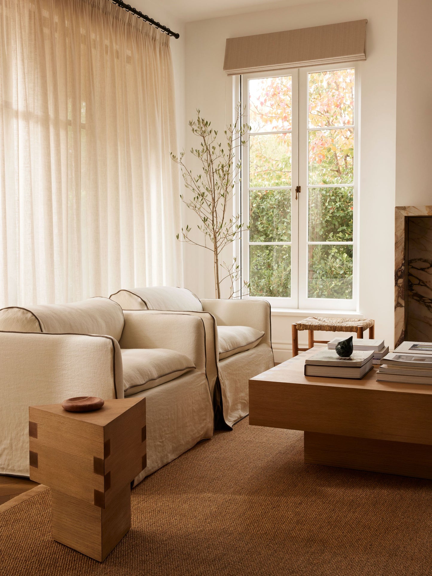 Dovetail Coffee Table Coffee Tables