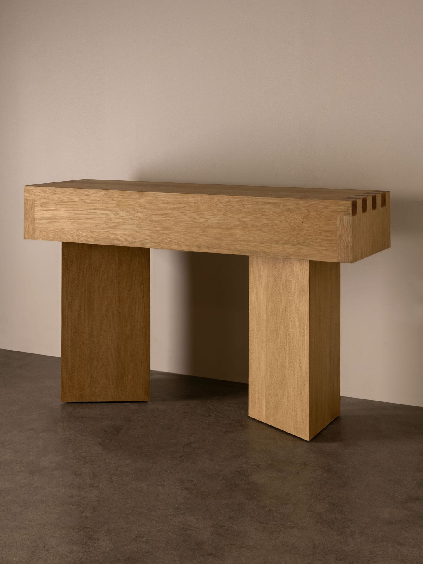 Dovetail Console Consoles