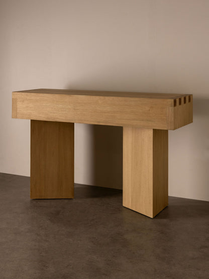 Dovetail Console Consoles