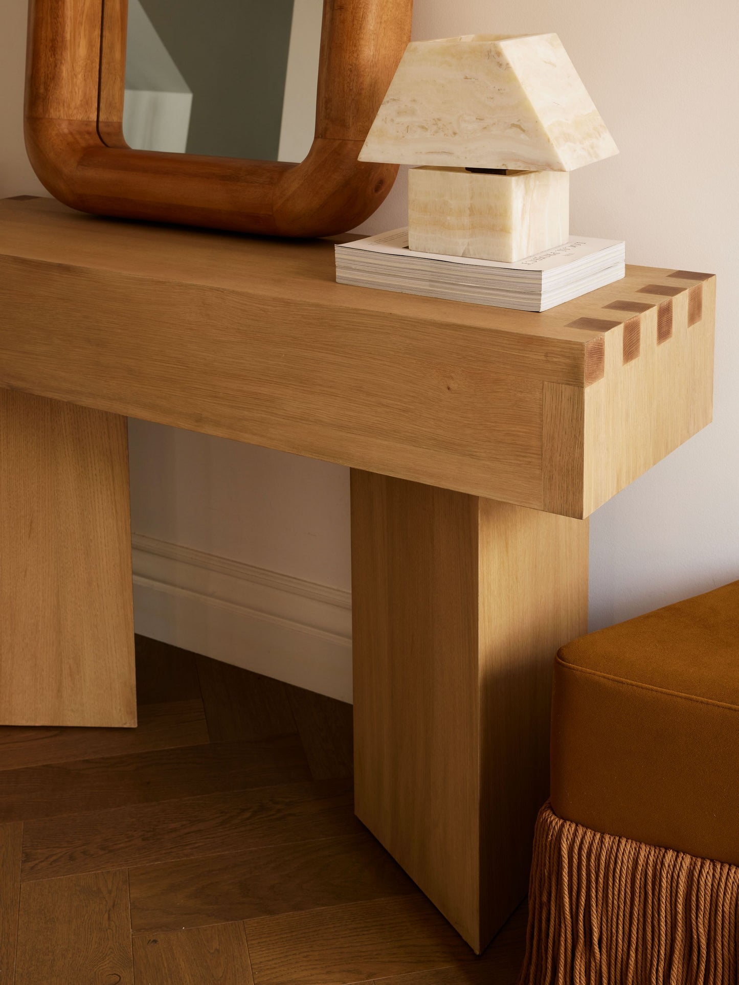 Dovetail Console Consoles
