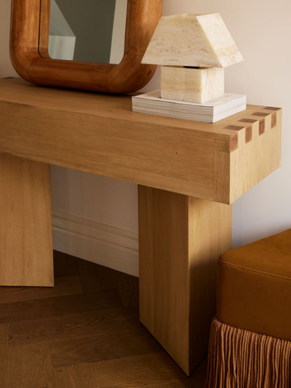 Dovetail Console Consoles