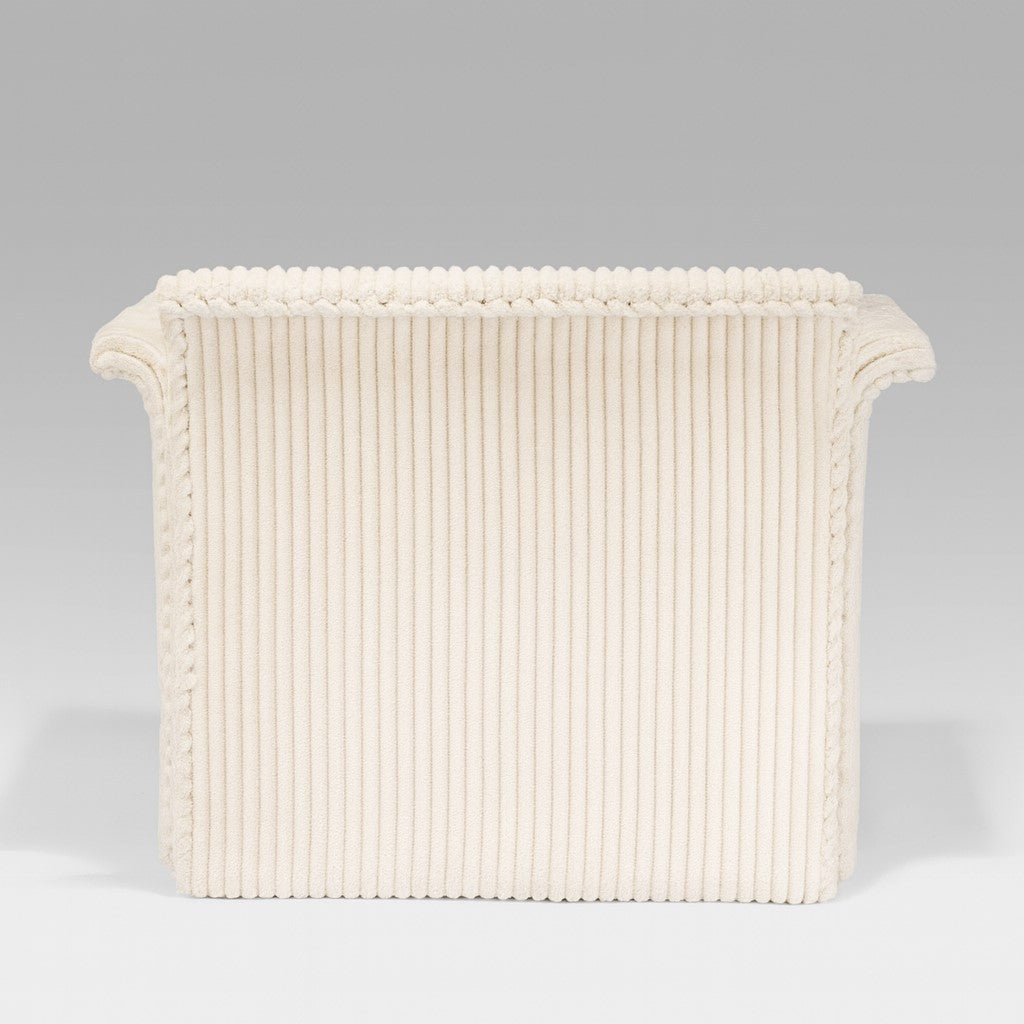 Dry Kiss Lounge Chair Chairs