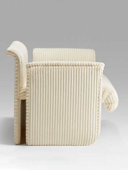 Dry Kiss Lounge Chair Chairs