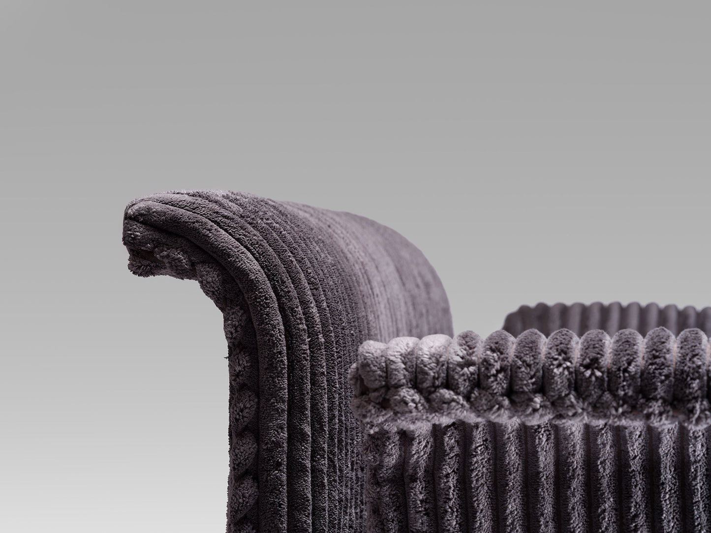 Dry Kiss Lounge Chair Chairs