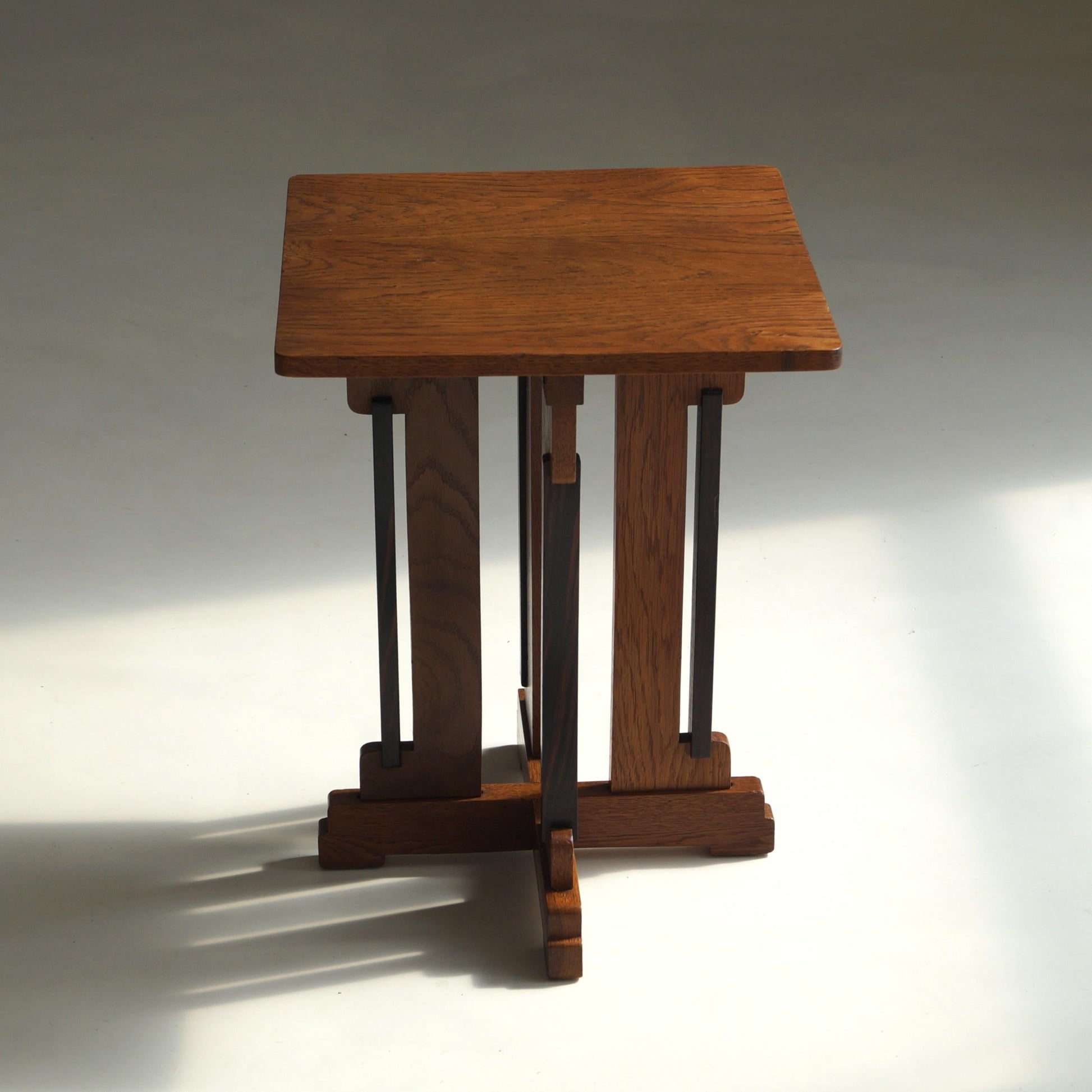 Dutch Art Deco Accent Table NR.288 by P.E.L. Izeren for Genneper Molen, 1920s End Tables