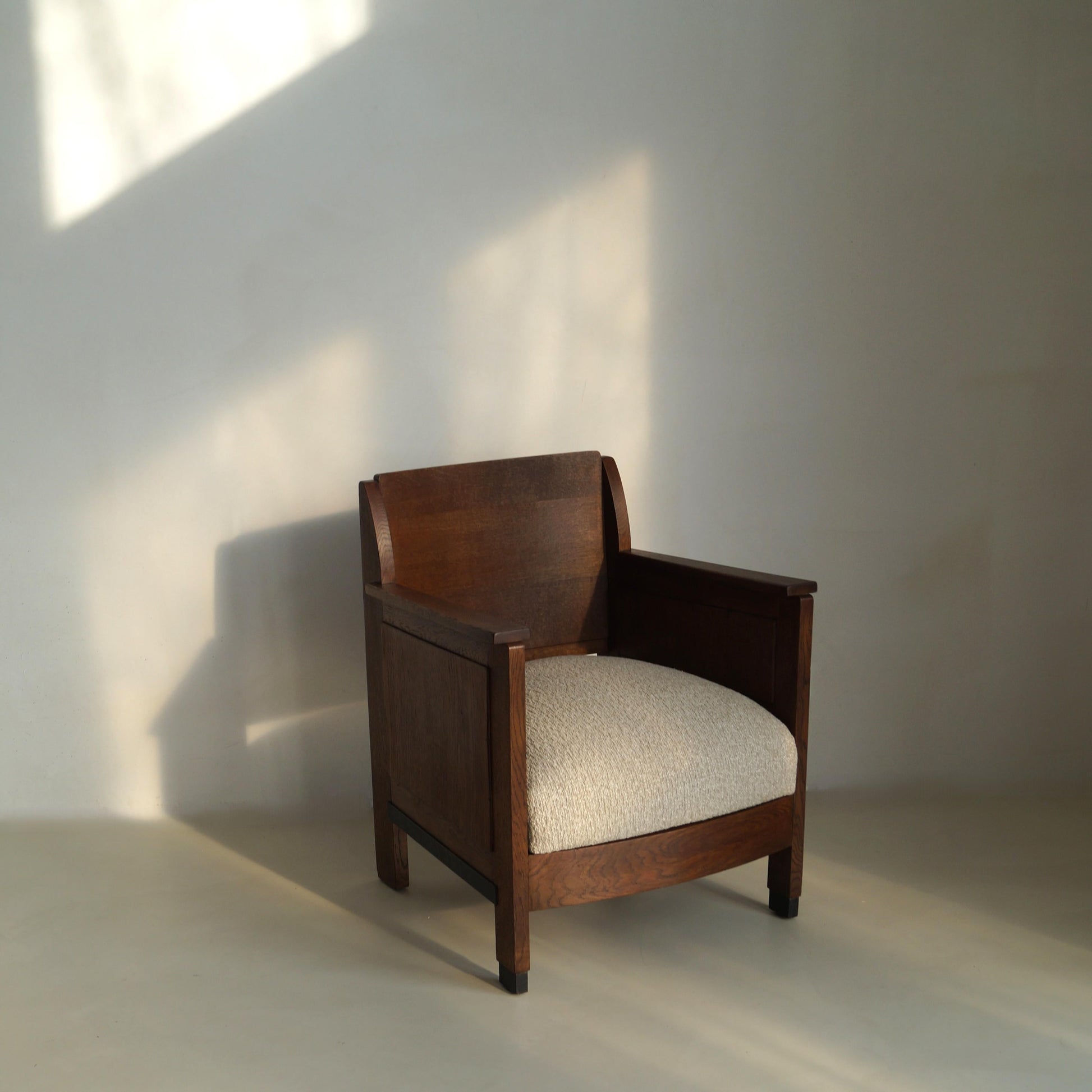 Dutch Art Deco Armchair, Oak, Modernist Design, 1920s, Netherlands Chairs