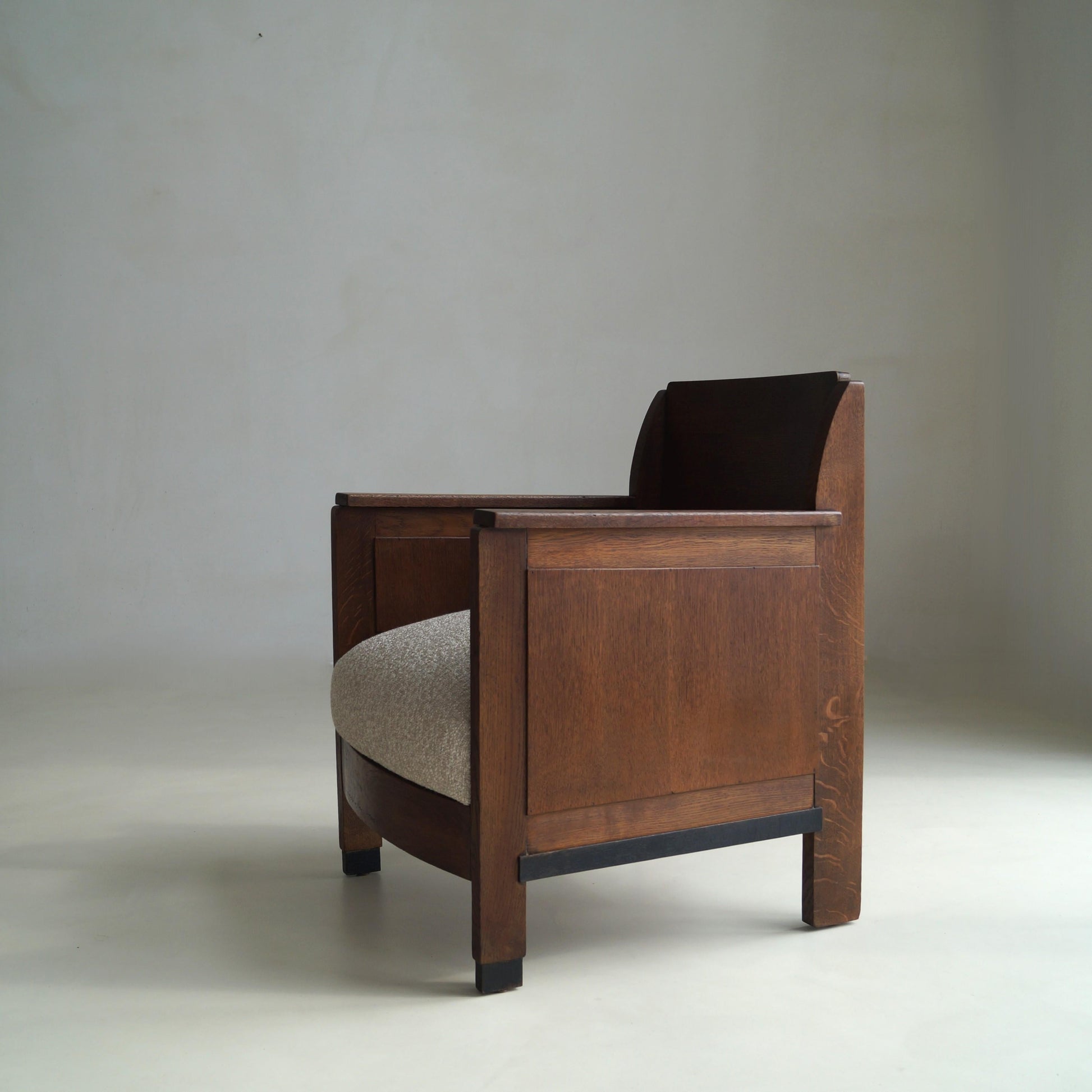 Dutch Art Deco Armchair, Oak, Modernist Design, 1920s, Netherlands Chairs