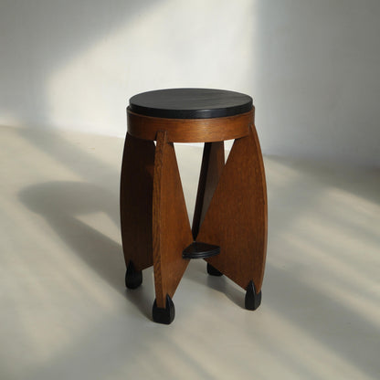 Dutch Art Deco Curvy Amsterdam School Accent Table by J.J. Zijfers, 1920s End Tables