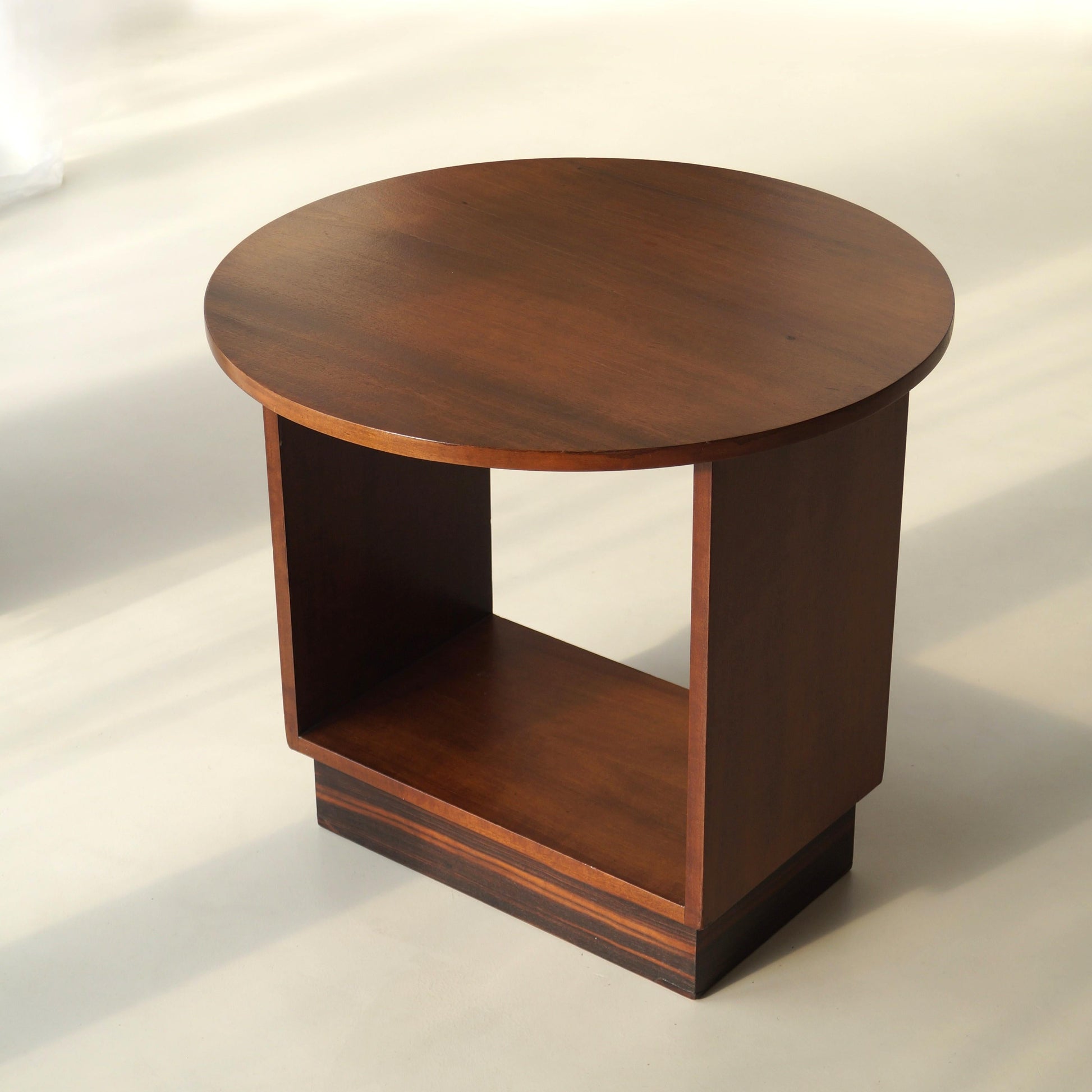 Dutch Art Deco Haagse School Modernist Occasional Table or Side Table, 1920s End Tables