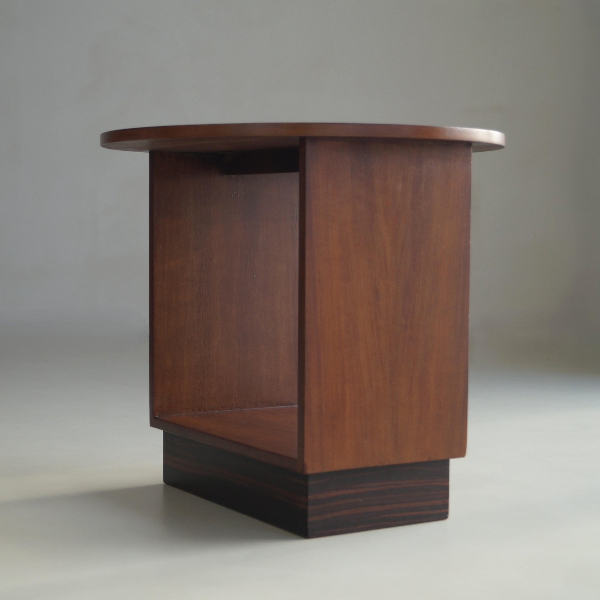 Dutch Art Deco Haagse School Modernist Occasional Table or Side Table, 1920s End Tables