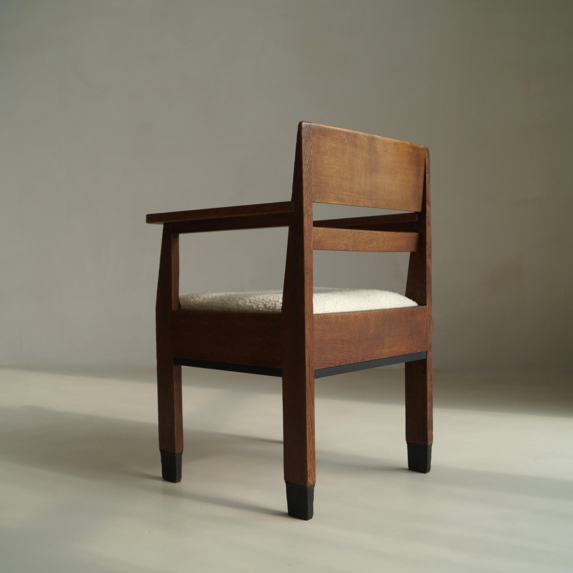 Dutch Art Deco Modernist Armchair by Hendrik Fels for L.O.V Oosterbeek, 1920s Chairs
