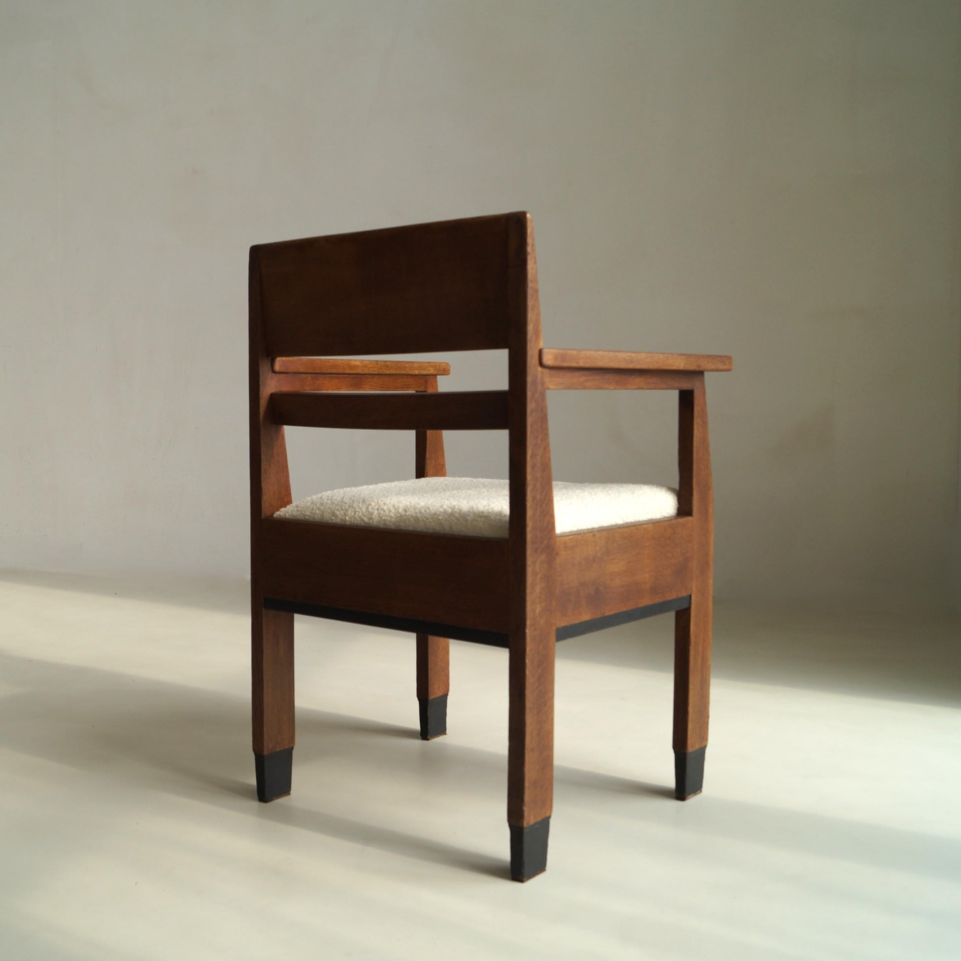 Dutch Art Deco Modernist Armchair by Hendrik Fels for L.O.V Oosterbeek, 1920s Chairs