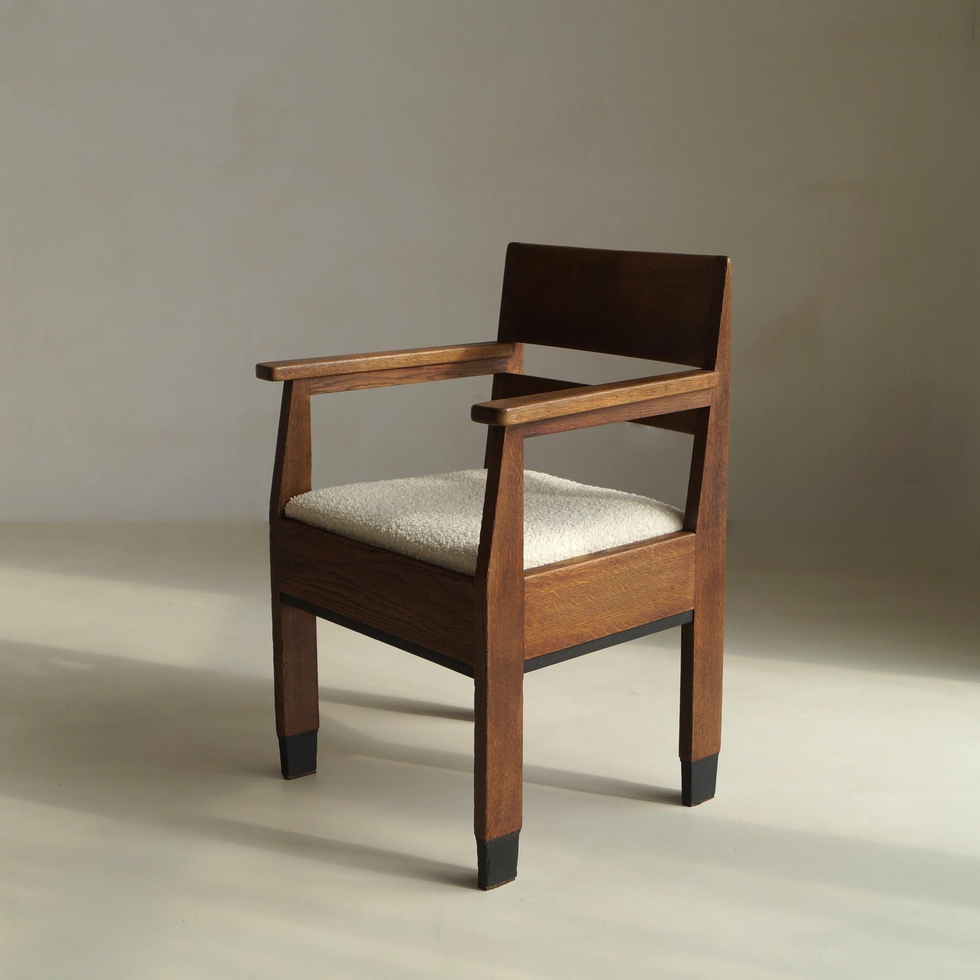 Dutch Art Deco Modernist Armchair by Hendrik Fels for L.O.V Oosterbeek, 1920s Chairs