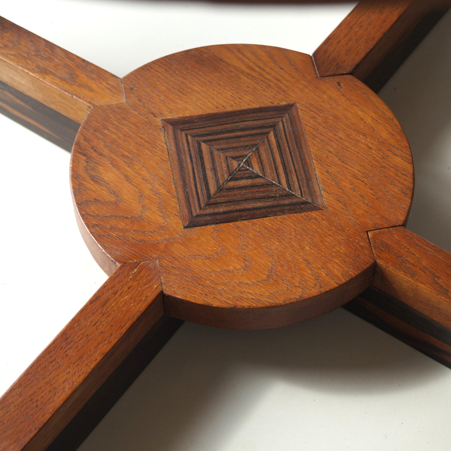 Dutch Art Deco Modernist Side Table in Oak and Macassar Ebony, 1920s End Tables