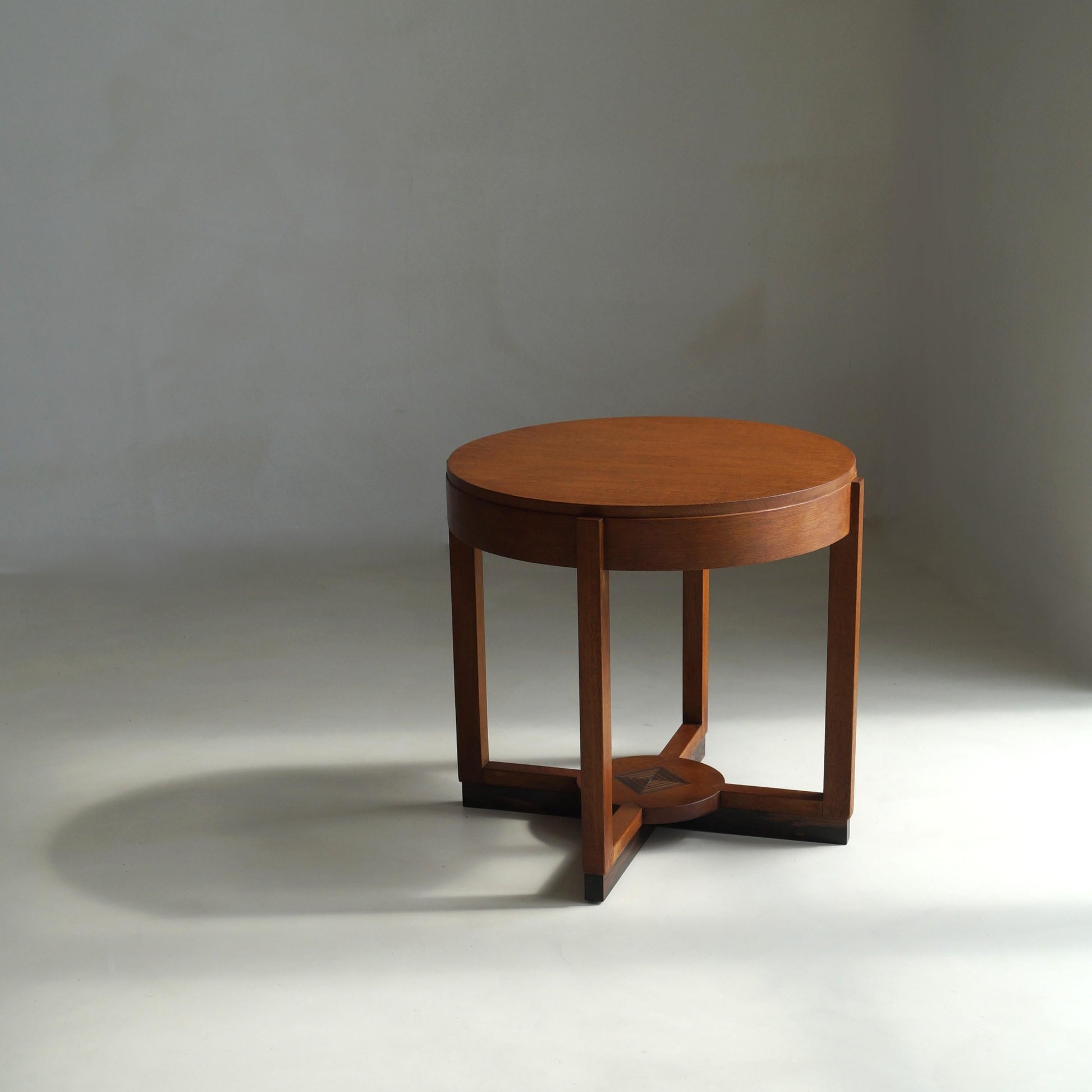 Dutch Art Deco Modernist Side Table in Oak and Macassar Ebony, 1920s End Tables