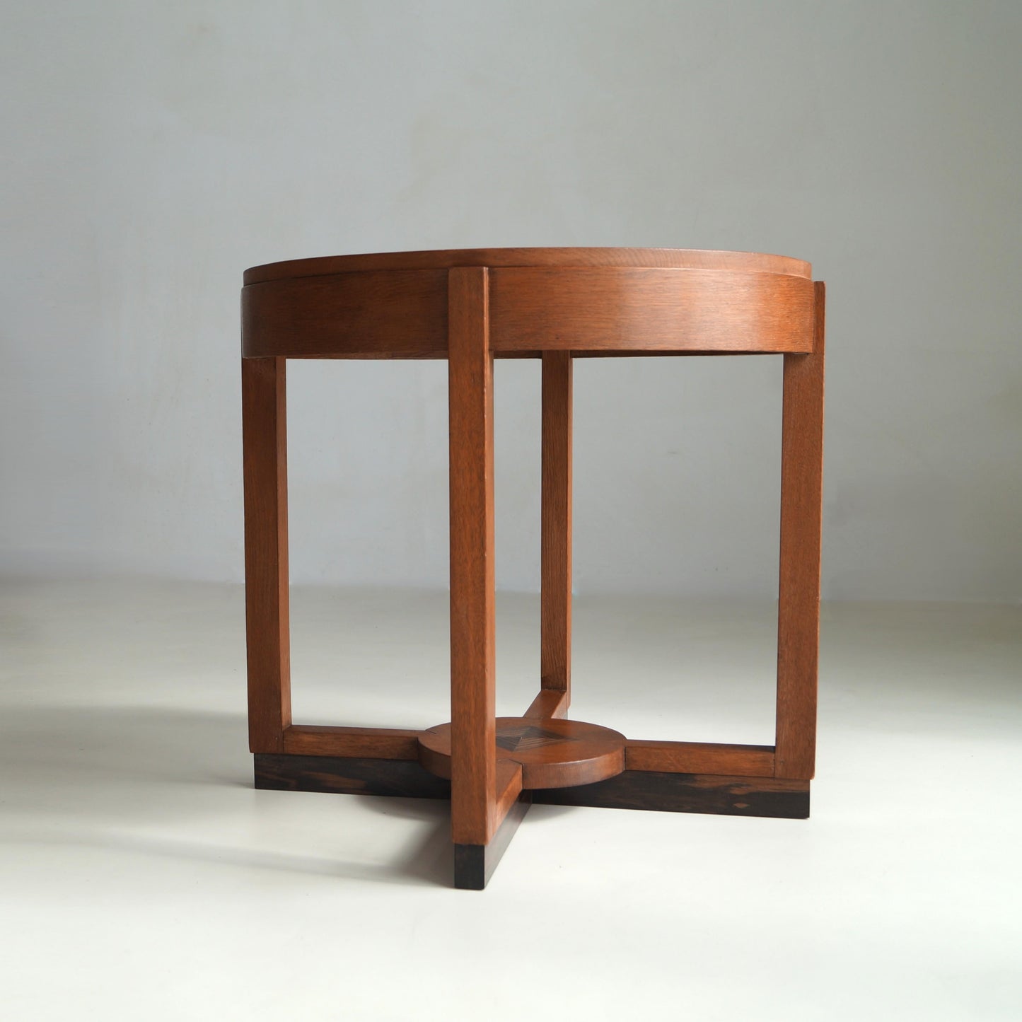 Dutch Art Deco Modernist Side Table in Oak and Macassar Ebony, 1920s End Tables