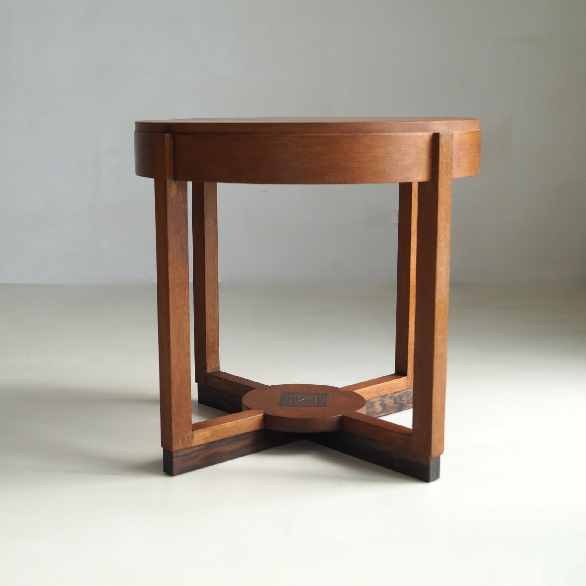 Dutch Art Deco Modernist Side Table in Oak and Macassar Ebony, 1920s End Tables
