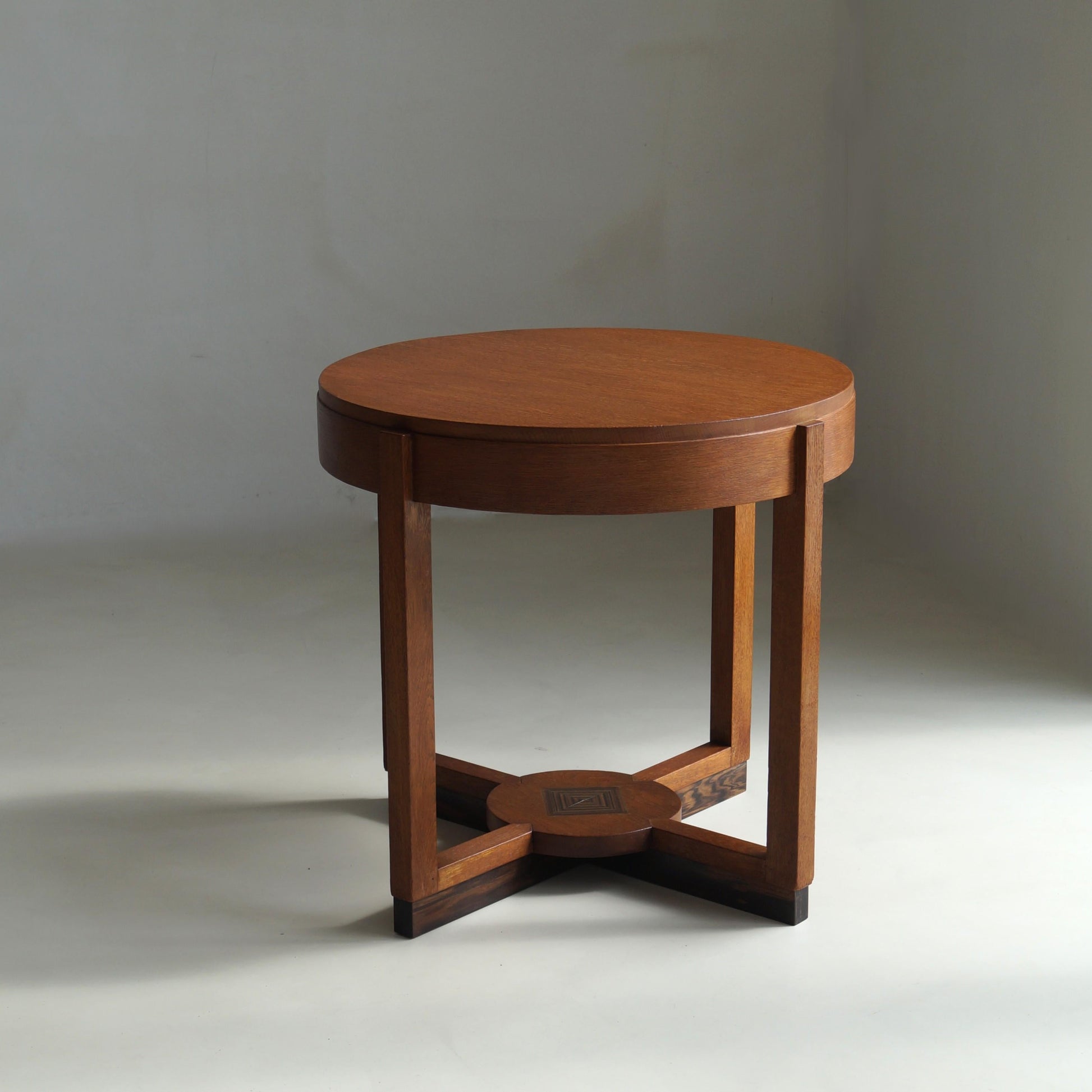 Dutch Art Deco Modernist Side Table in Oak and Macassar Ebony, 1920s End Tables