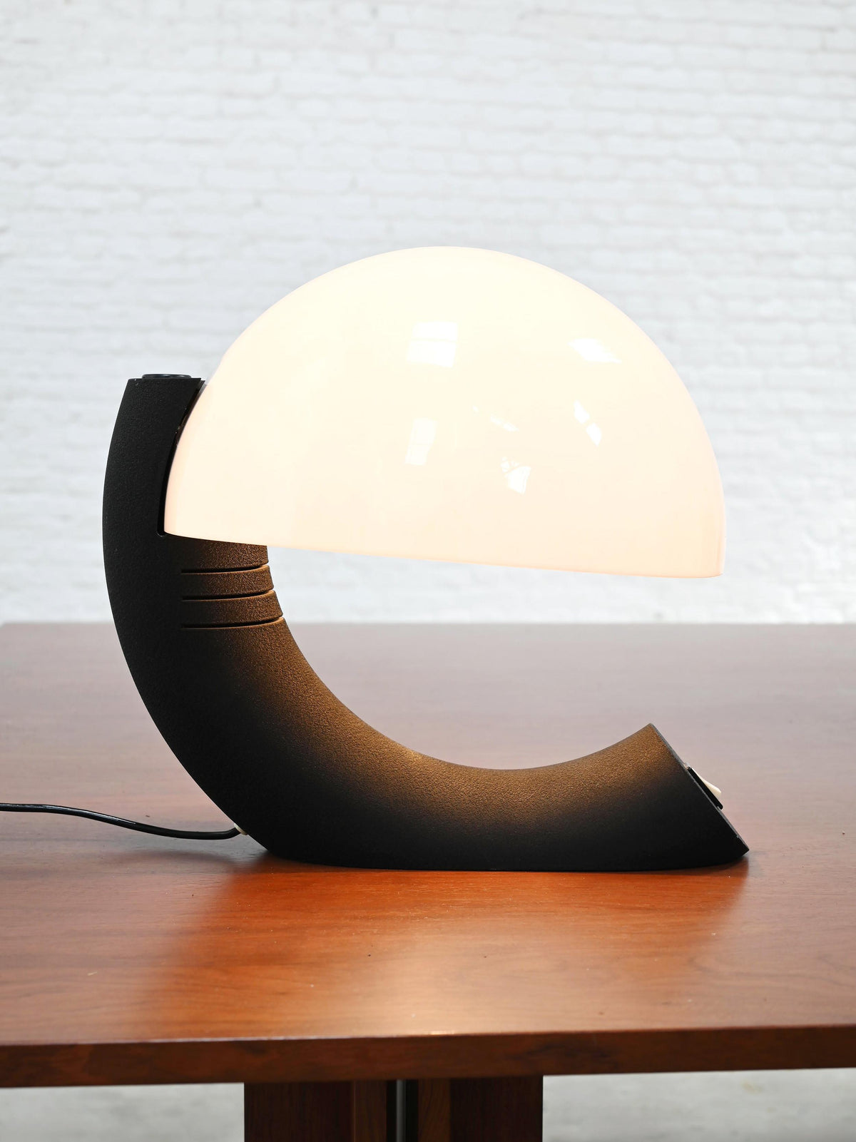 E. Bosi for Fratelli Martini, Italian 1970s Concordia Table Lamp in Plexiglass and Metal Table Lamps
