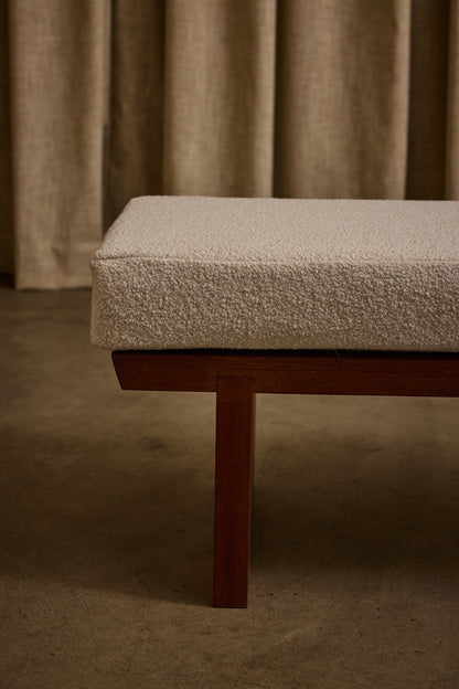 Jura Bench by Ah Um
