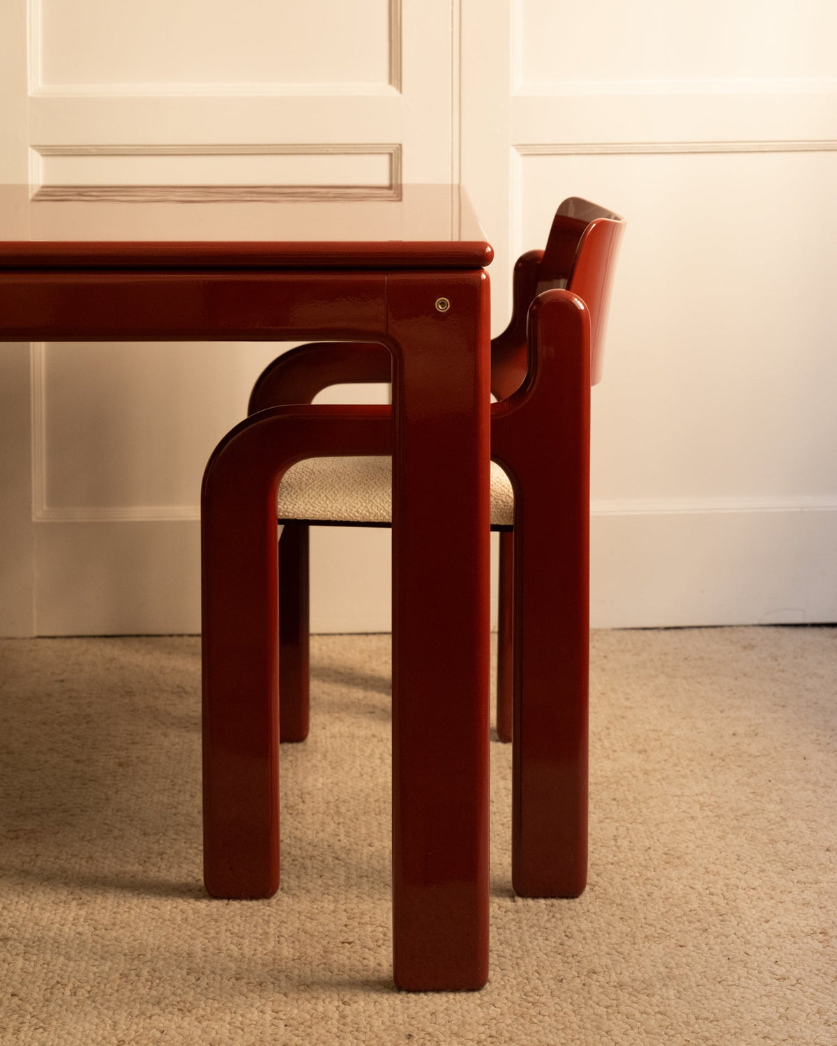 Eero Aarnio Dining Table Dining Tables