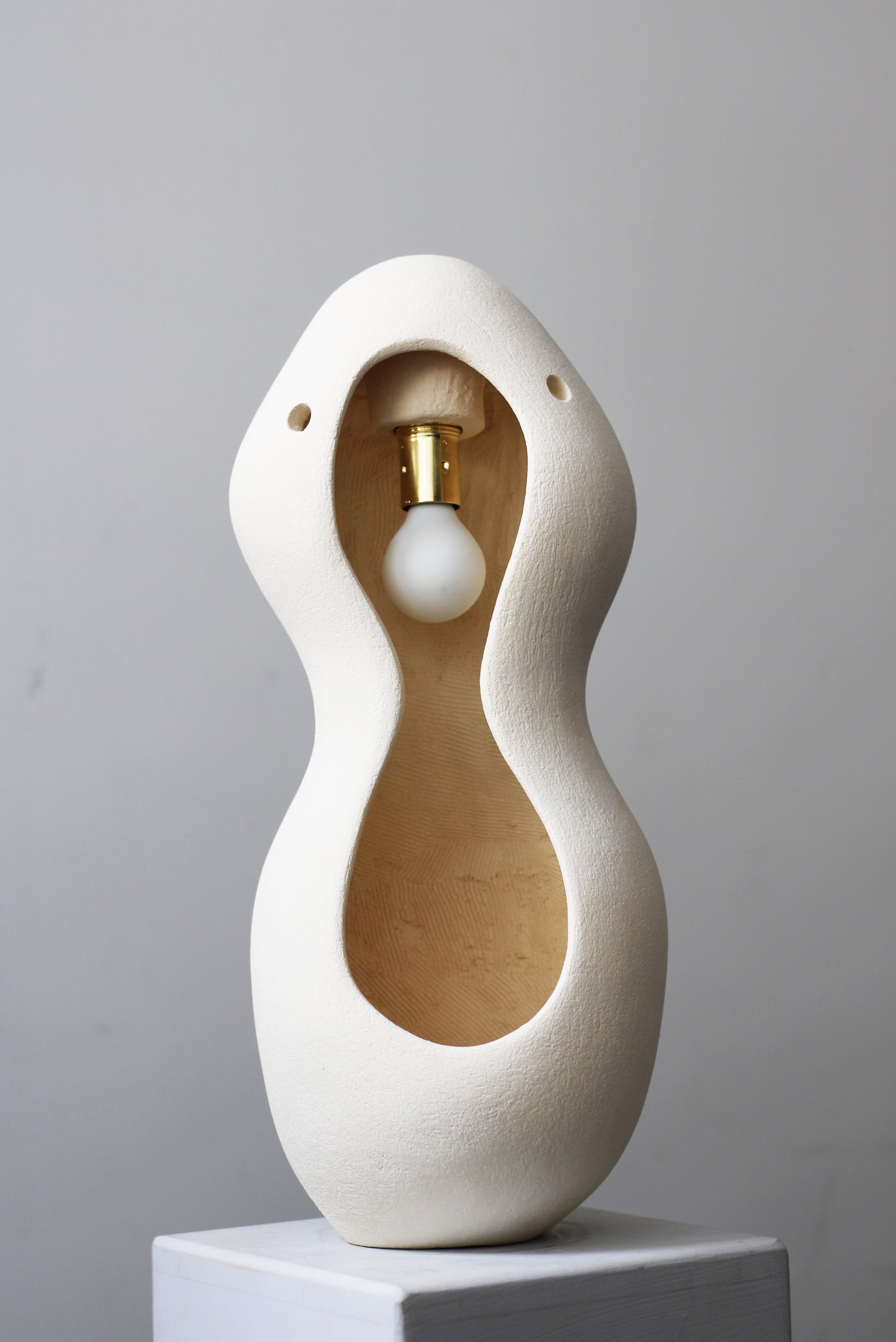 Endosome Table Lamp I - White Table Lamps