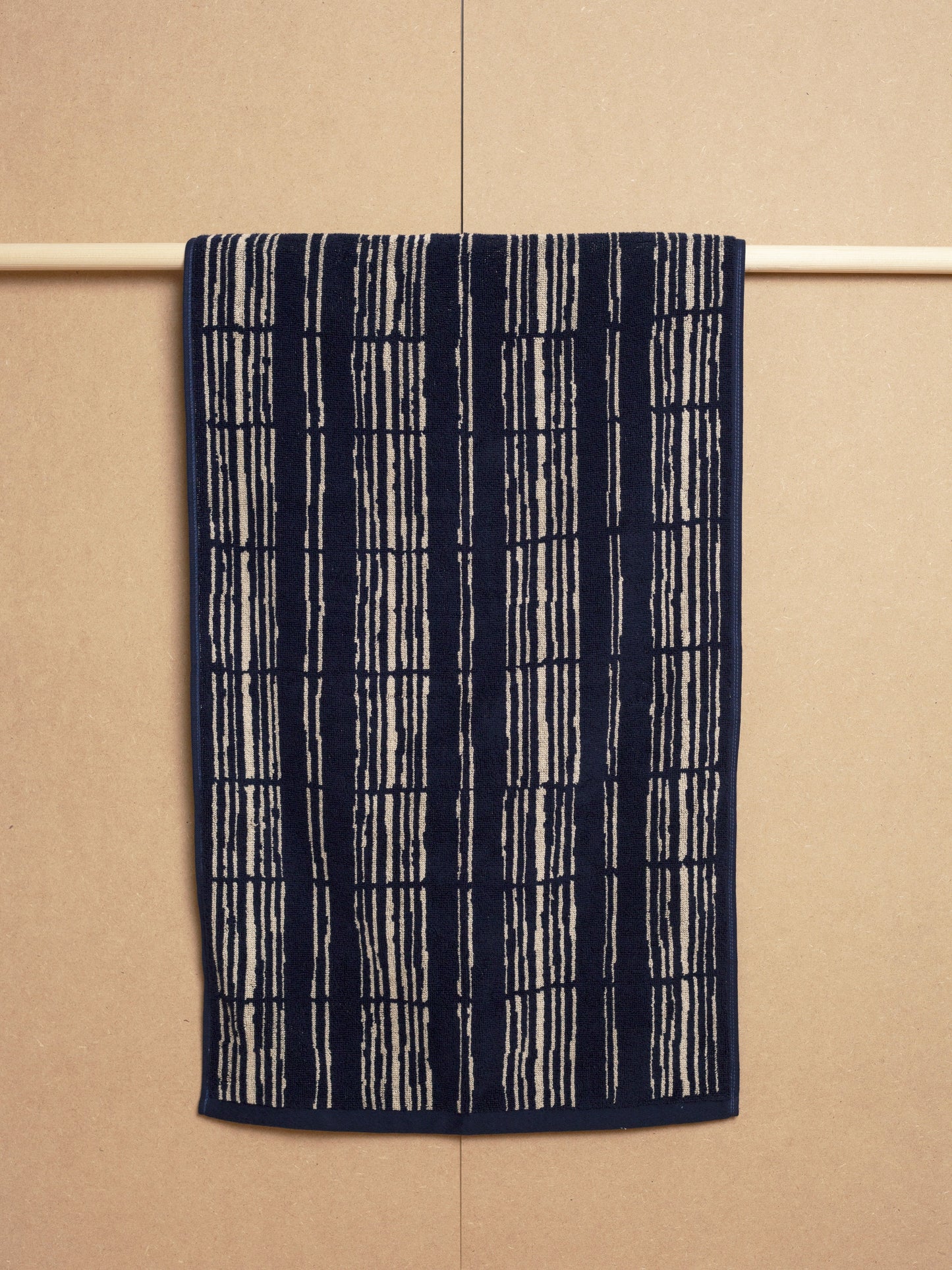 Ester Hand Towel Bath