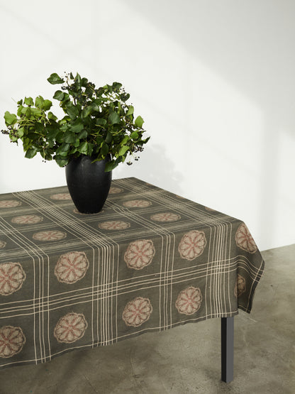 Eva Square Table Cloth Tablecloth