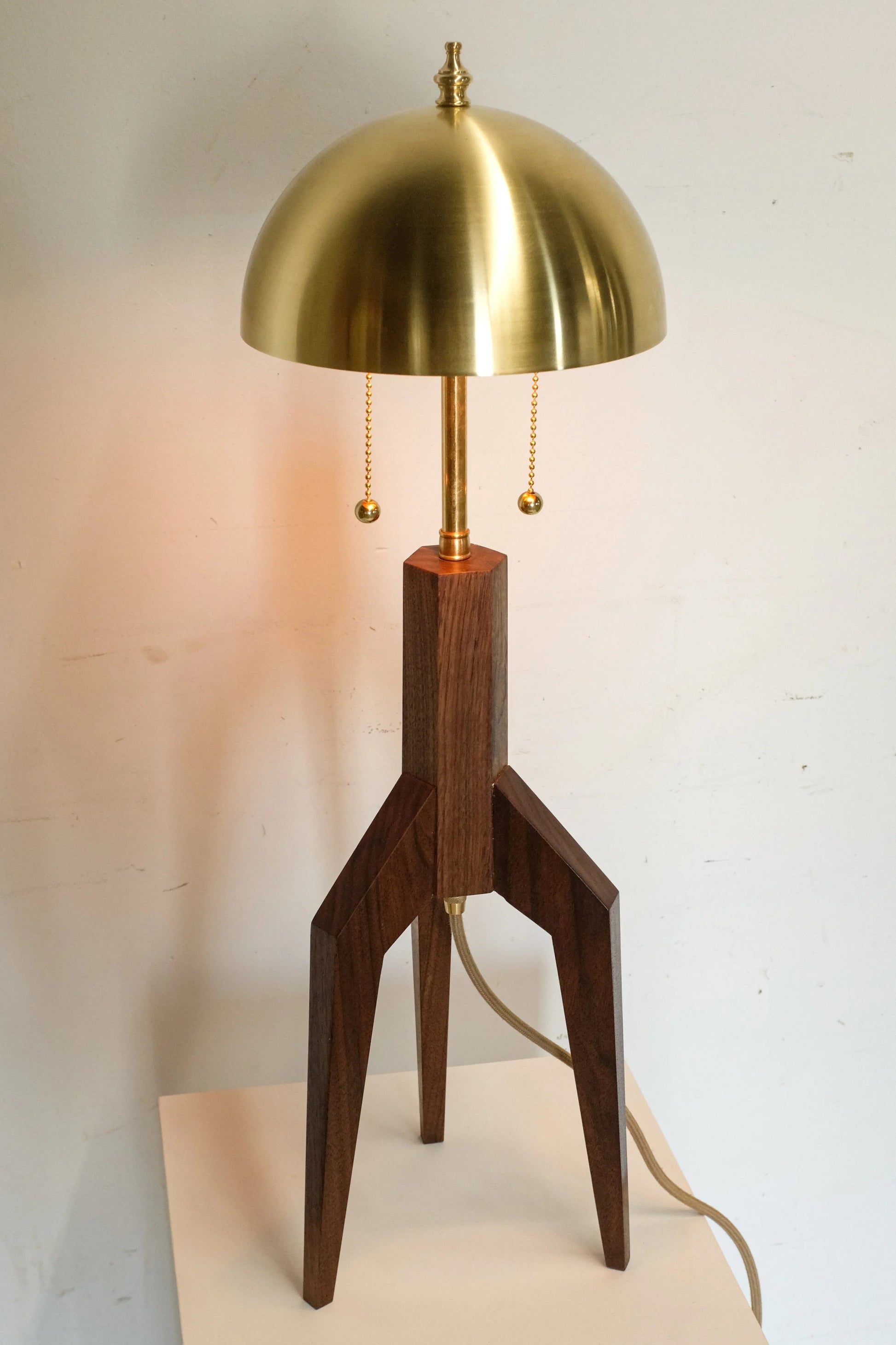 Falcon Table Lamp Table Lamps