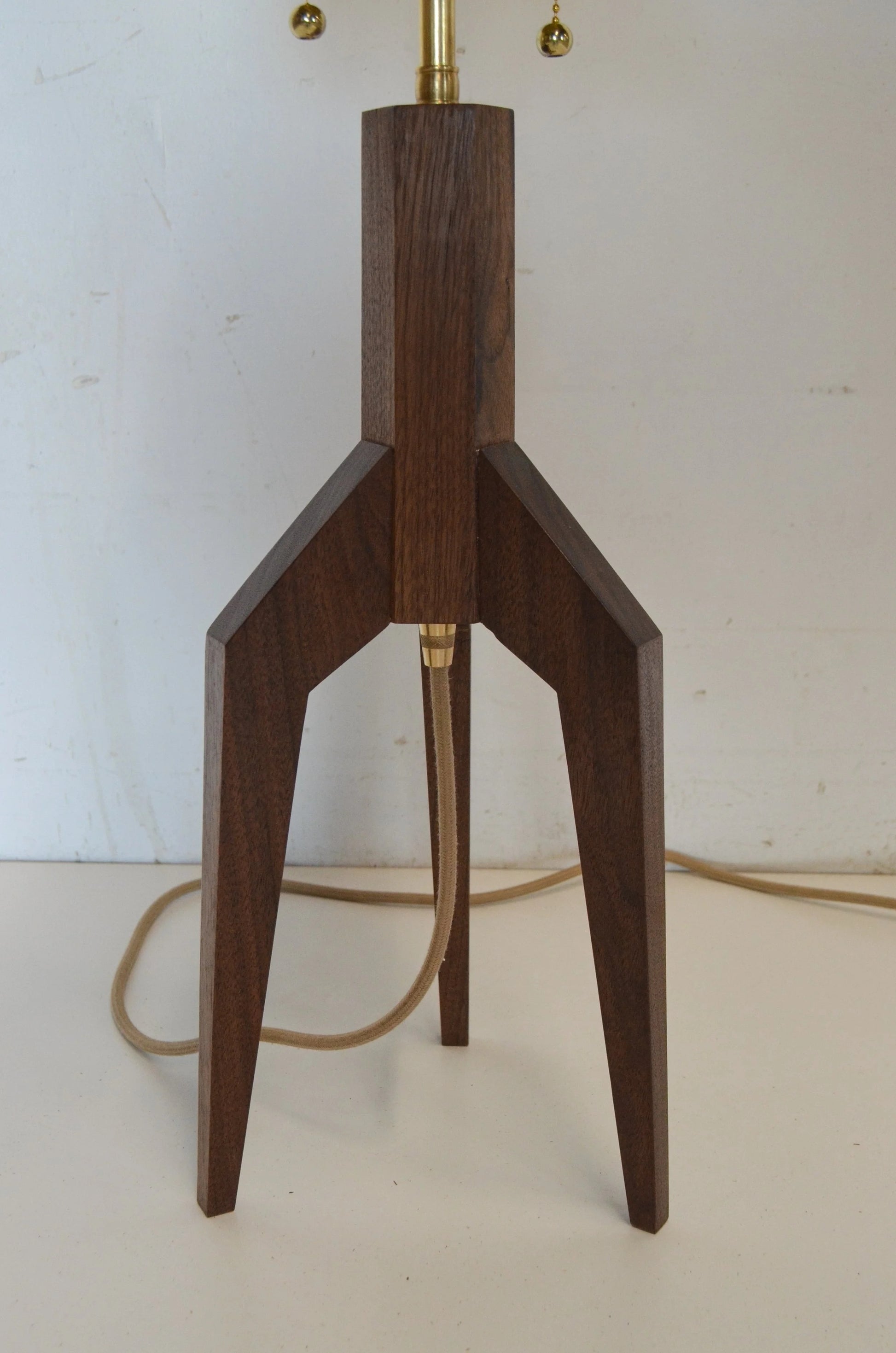 Falcon Table Lamp Table Lamps