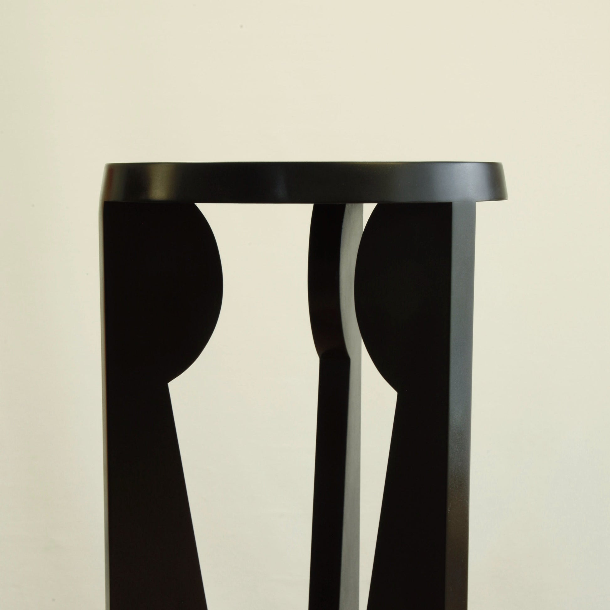Figure Side Table 03 End Tables