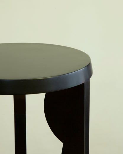 Figure Side Table 03 End Tables
