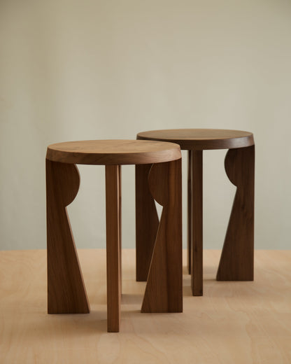 Figure Side Table 04 End Tables