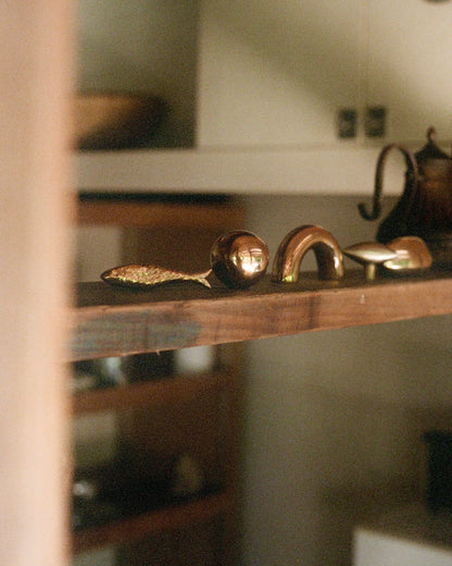 Fish Knob/Hook Hardware