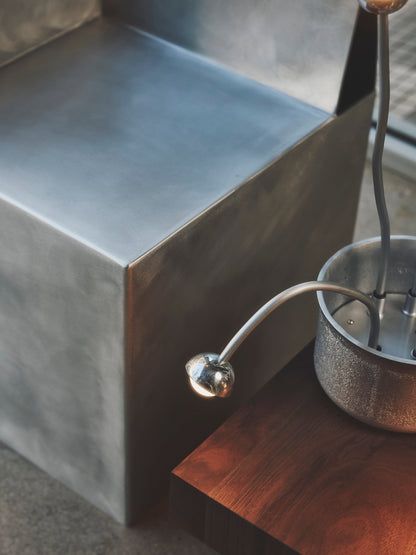 Five Flowers and a Table Floor Lamps