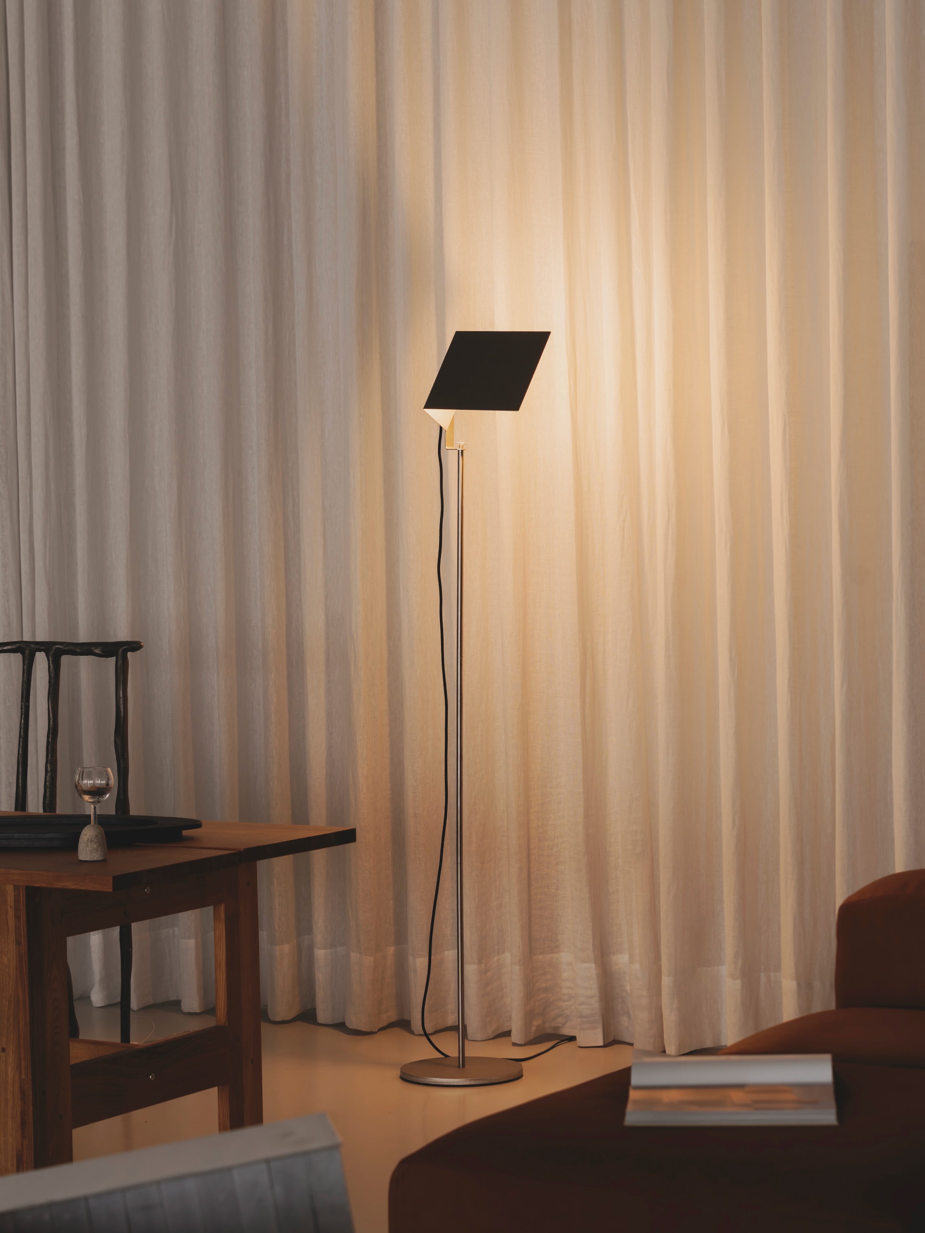フォルミオ　アームランプ Flagpole Lamp by Frederik Fialin, Floor Lamps – Claude Home