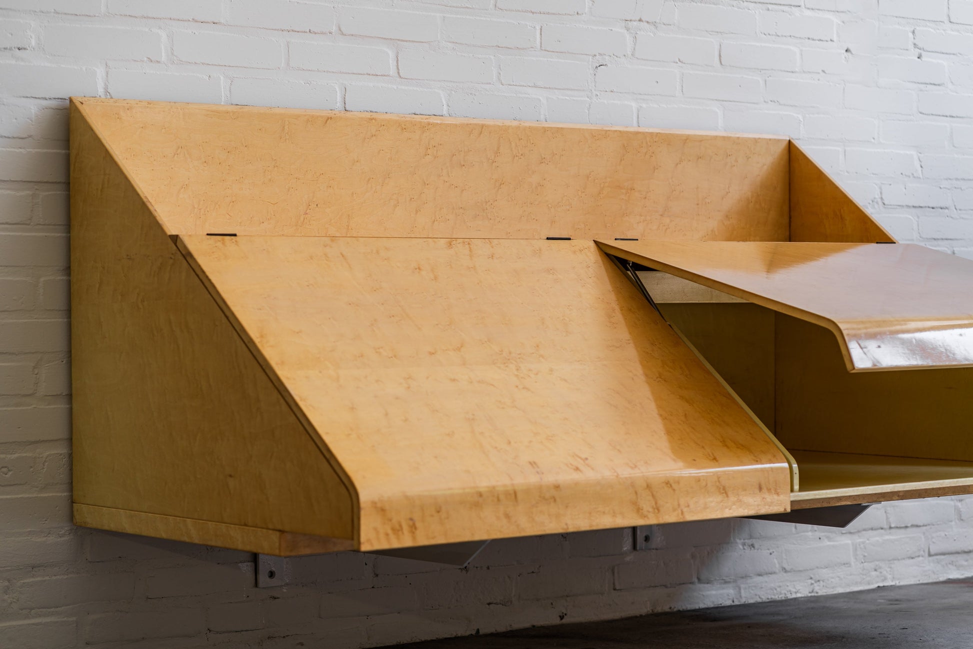 Floating Sideboard in Maple Burl by Saporiti Sideboards