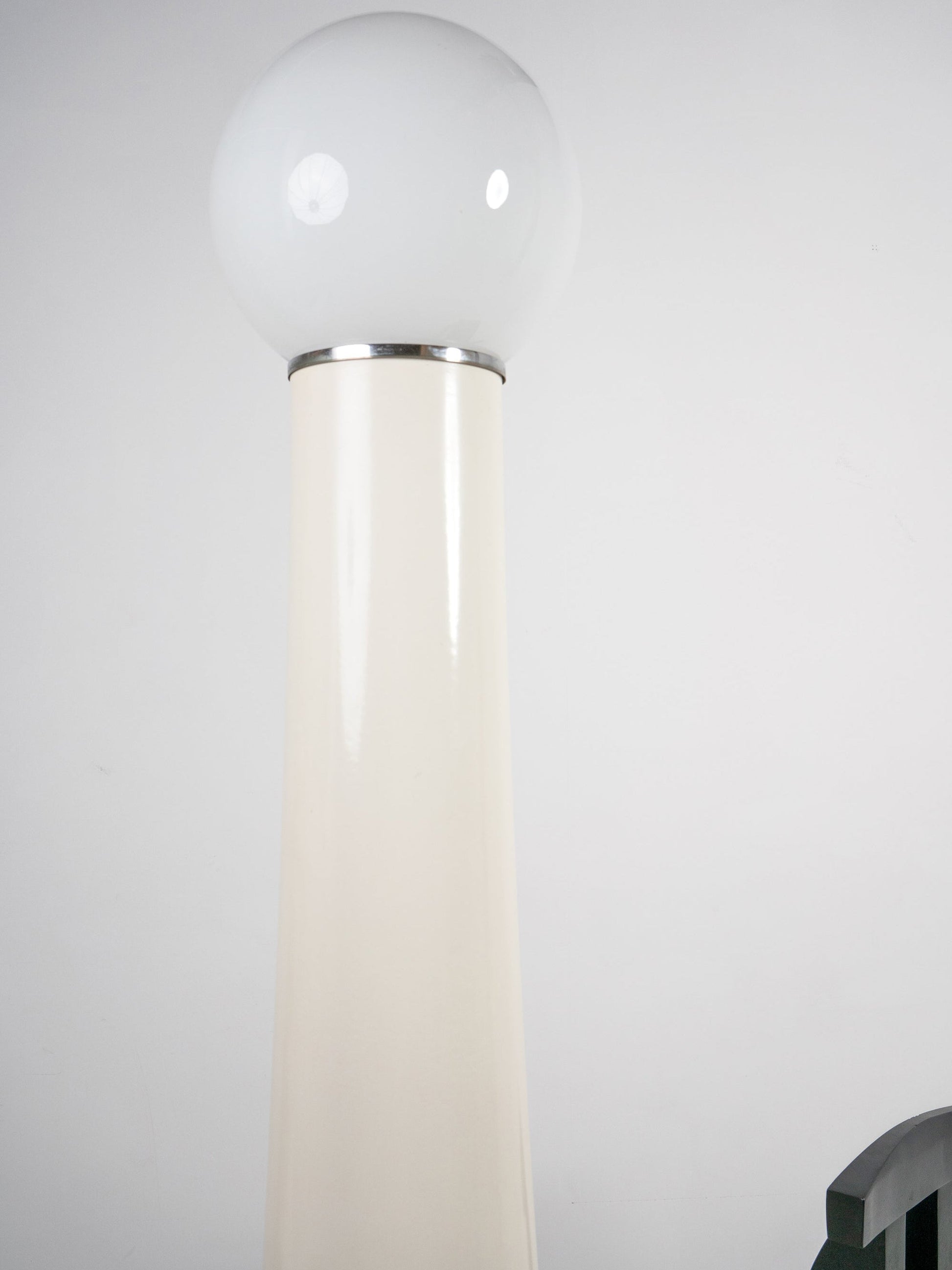 Floor Lamp 4059 by Annig Sarian for Kartell, ca. 1970 Floor Lamps