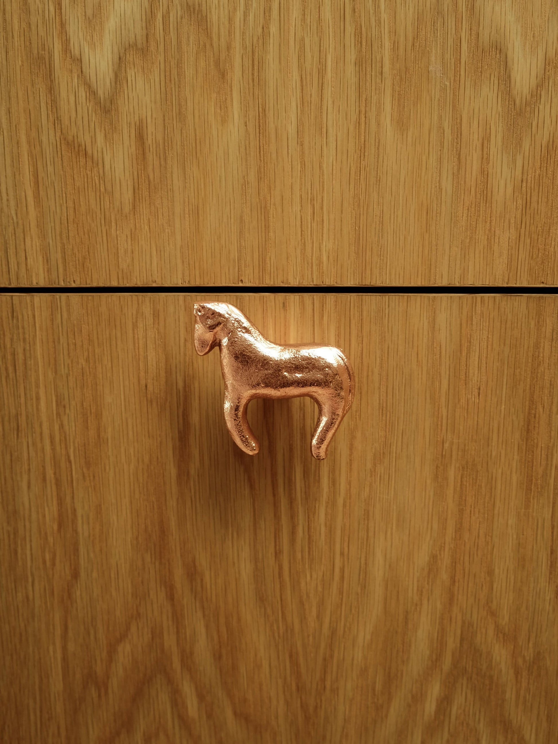 Foal Knob/Hook Hardware