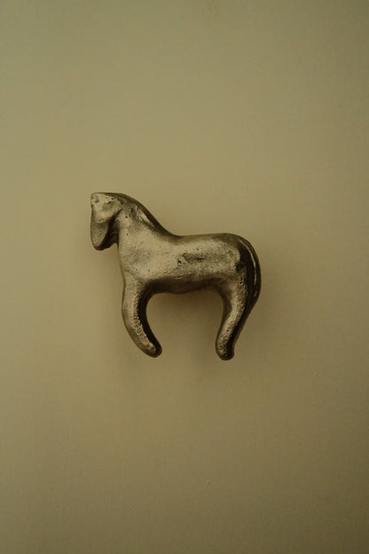 Foal Knob/Hook Hardware