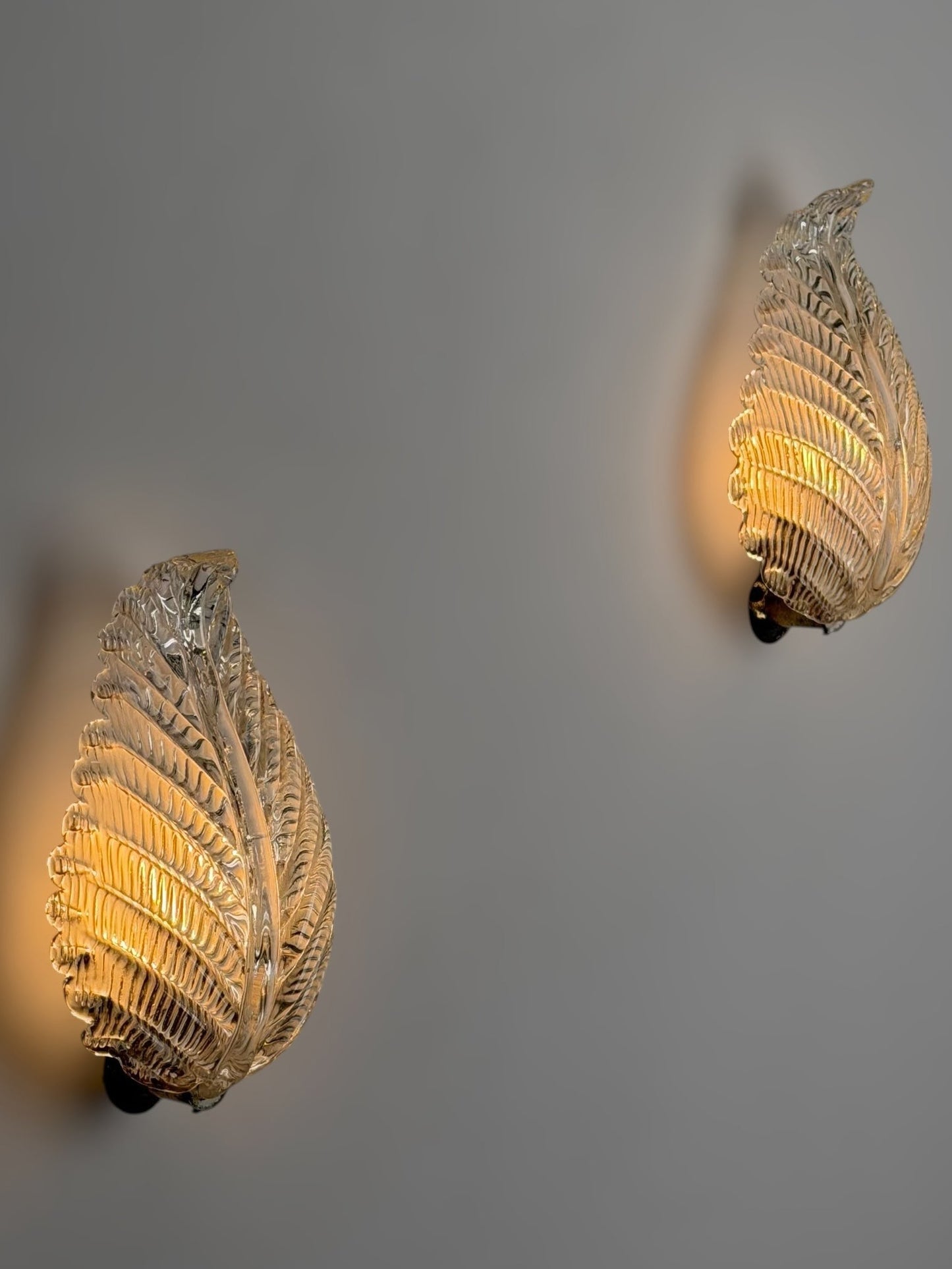Pair of "Foglia" Murano Glass Wall Lights by Ercole Barovier for Barovier & Toso, 1940s Sconces