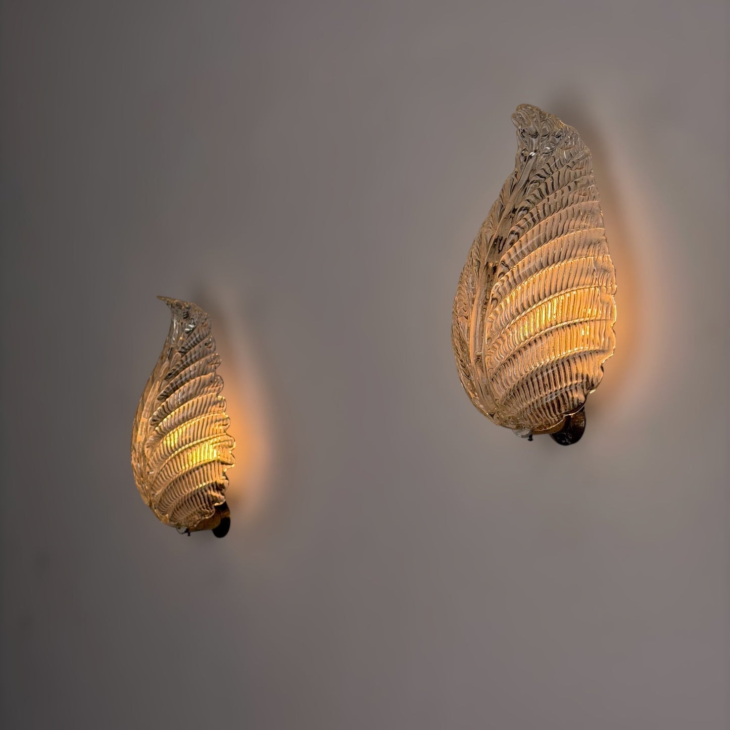 Pair of "Foglia" Murano Glass Wall Lights by Ercole Barovier for Barovier & Toso, 1940s Sconces