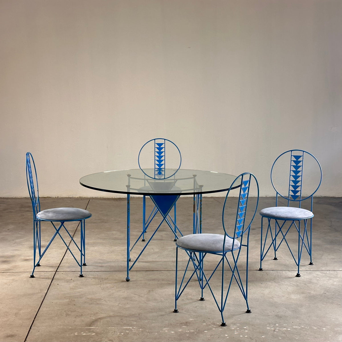 Frank Lloyd Wright "Midway" Model 603 Dining Set by Cassina, 1960s Dining Tables